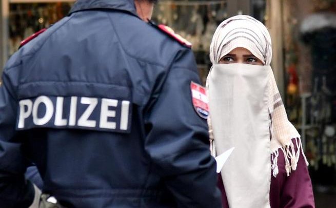 زيلامسي , النقاب في النمسا , حظر البرقع