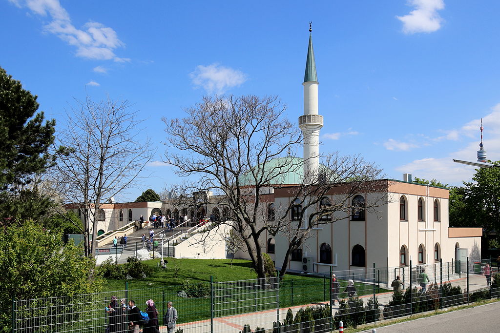 الاسلام في النمسا, المجمع الإسلامي في النمسا