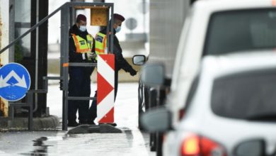 الشرطة تراقب الحدود النمساوية