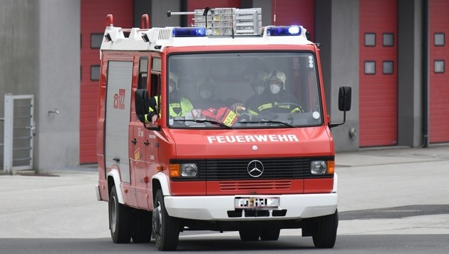 فرق الانقاذ والاطفاء في فيينا