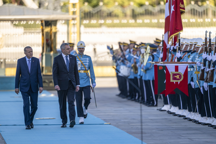 المستشار النمساوي كارل نيهامر في أنقرة مع الرئيس التركي رجب طيب أردوغان