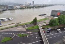 من فيضان نهر الدانوب في مدينة لينز النمساوية